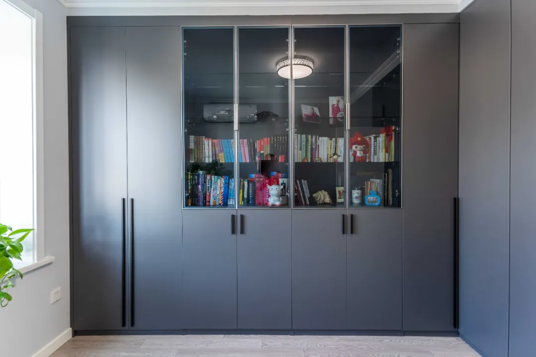 139平老房改造 | 打破传统衣帽间规则,干净又隐私!