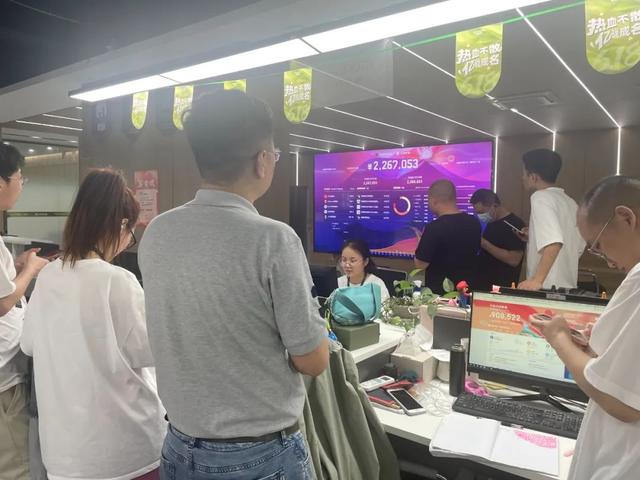销售额|618一夜，我所看见的中国商家