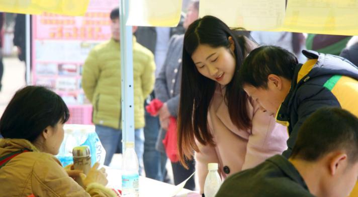 上海市|上海各阶层“工资单”曝光,揭露当下打工人现状,贫富差距很明显