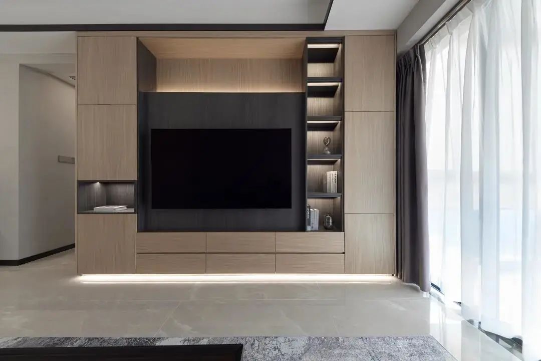 101㎡现代简约风,原木色搭配黑白灰!