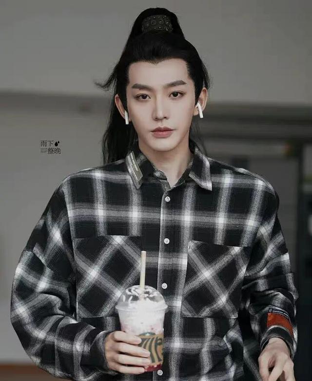 杨紫|古版流星花园！杨紫新剧搭档檀健次邓为张晚意弘毅，四美男太惹眼