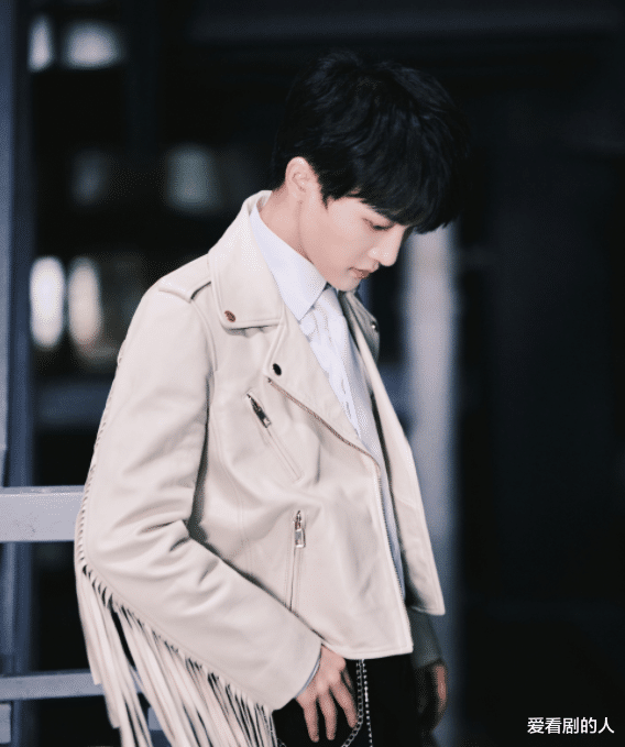 周深|周深凭《睡个好觉》，打破由你榜四项新纪录，能超越他的只有自己