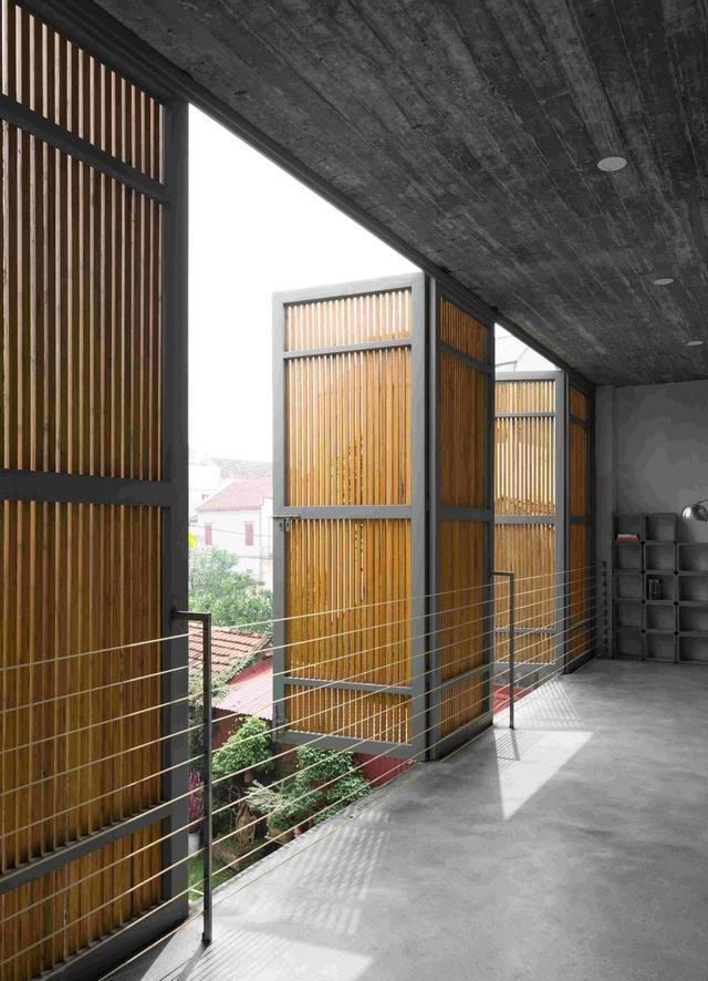 180㎡自然极简别墅设计，比起富丽堂皇的装修，这家赢得是人心