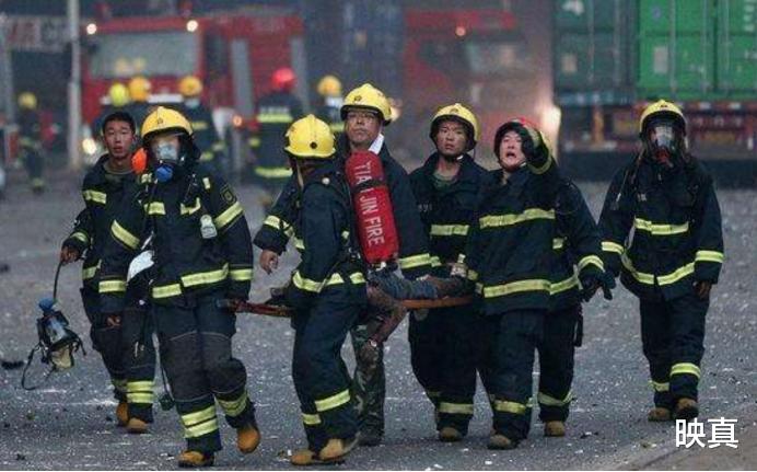 8·12天津大爆炸:出警25人,牺牲25人,一支没人活着回来的消防队