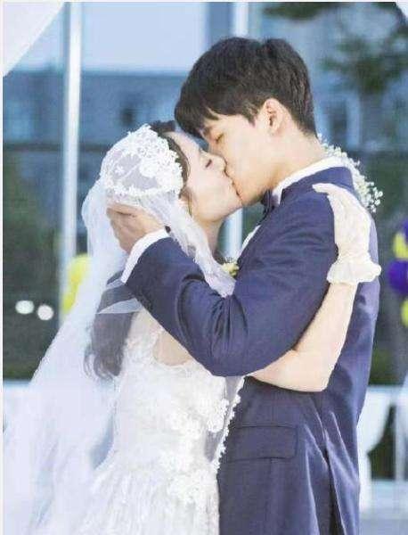 雷佳音|藏了2年孕照，官宣离婚后才曝光：这是吴倩给张雨剑最后的体面！