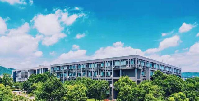 招聘|国家电网公开招聘,本科生年薪8到13万左右,专科生也有机会报考