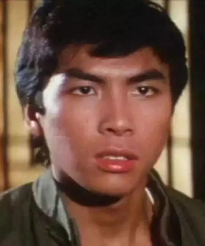 成龙|基因骗不了人!5位明星动脸“改命”,孩子却跟他们整容前一样