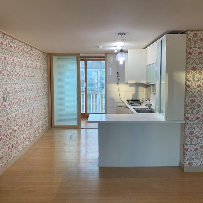 这对韩国夫妻，坚持自律生活，全屋一尘不染，是很多家庭的榜样