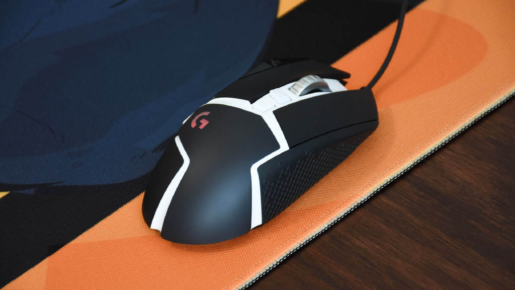 徕卡|罗技G502 Hero电竞鼠标：定制Hero 25K微动，11颗按键自定义