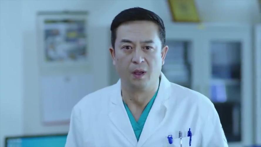 祛湿|老人腹痛便血,考虑血栓病变,欲手术取栓一看:肠子转了180度!