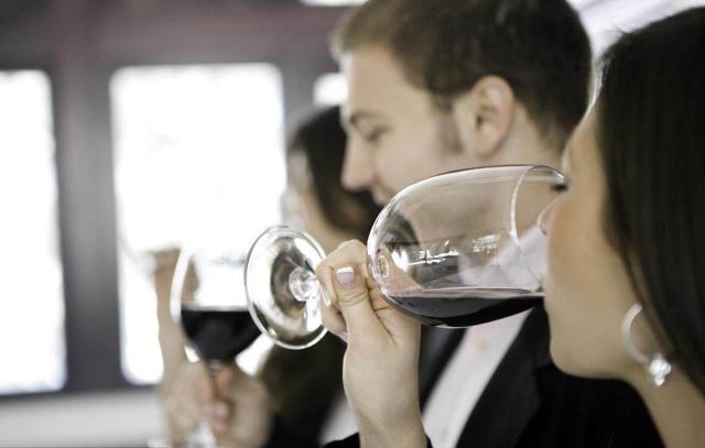 高血压|血压高的人,真要“滴酒不沾”?专家提醒:可能很多人都错了