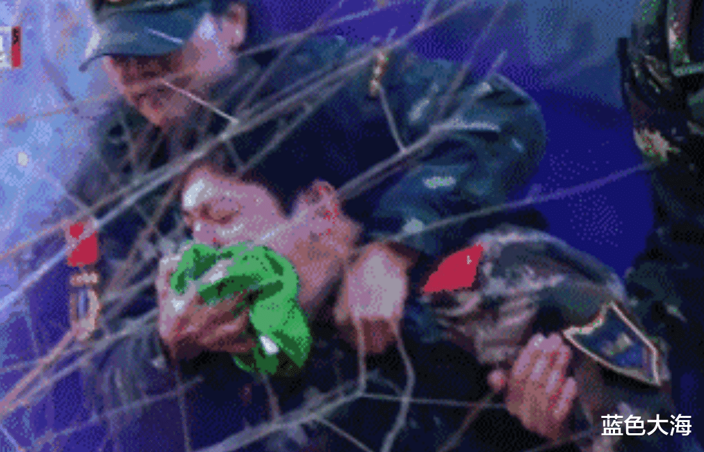 范湉湉|综艺中“令人气愤”的场面：让人舔脚趾，欺负没有背景的女演员