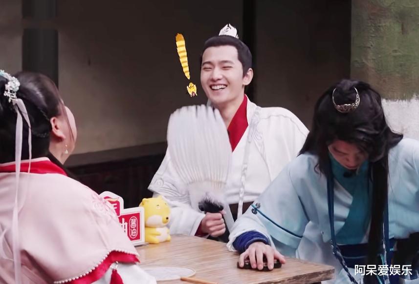 杨洋|《青春环游记3》杨洋提前杀青:留给节目组的“笨蛋美人”不多了