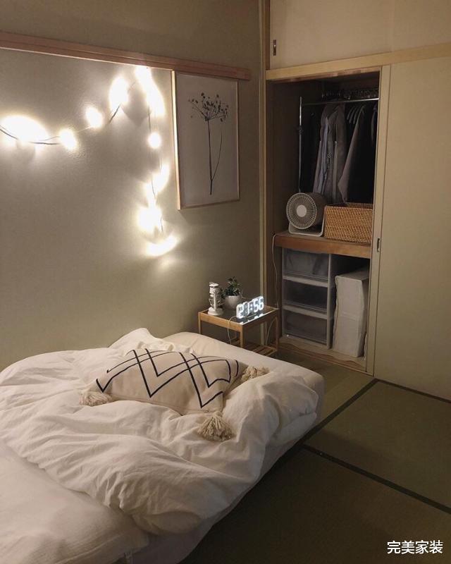 蜗居的日本女生,把迷你空间打理的井井有条,让人十分羡慕