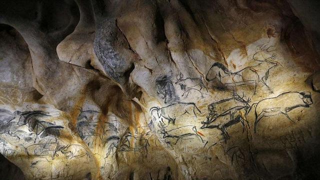 山洞发现神秘壁画,距今3.5万年,史前文明或许真的存在!