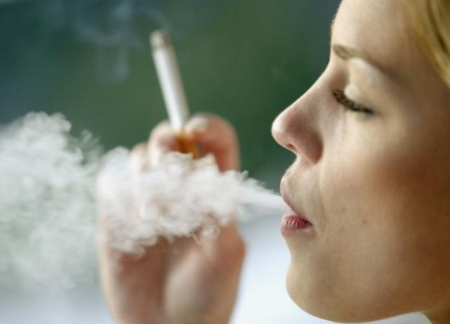 经络|长期吸烟的人,身体若是没有这2种“凸起”,或许肺还算不错!