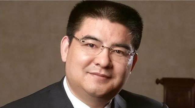 54岁首善陈光标：14年捐出20多亿后销声匿迹，如今哪去了？