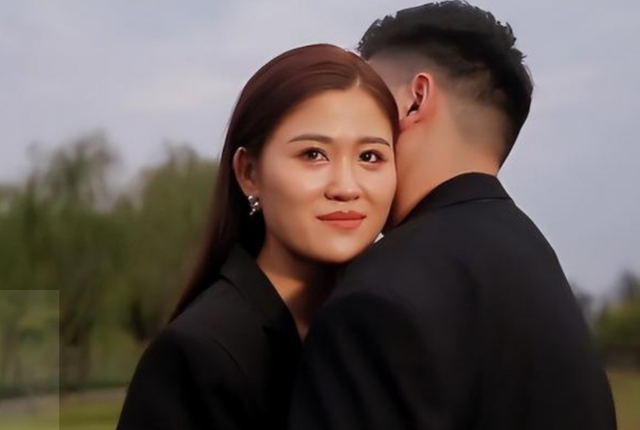 陈萌|大衣哥儿媳怀孕后露面,开豪车视频带货,选车品位与陈亚男相同