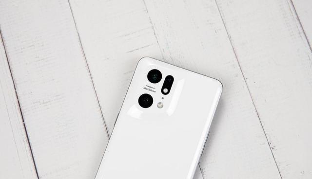 OPPO|OPPO玩狠招，天玑9000旗舰偷偷降下2200元