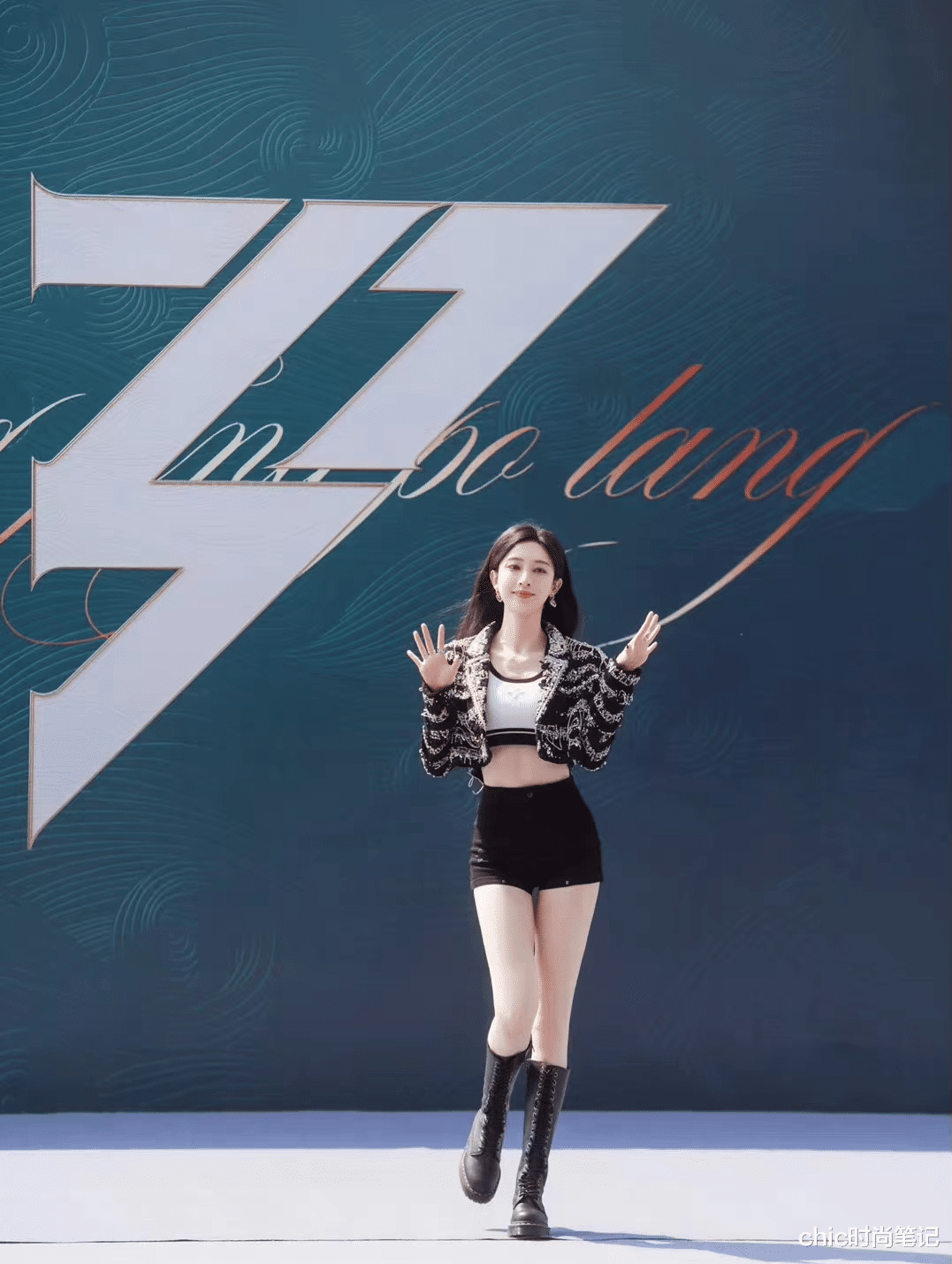 美丽|《浪姐3》再出“无价之腿”,张俪太清冷惊艳了,私服高级又内敛