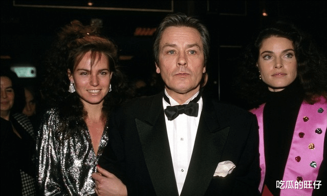 阿兰·德龙|无情！帅到老的阿兰·德龙：成名后背叛未婚妻，晚年不认私生子