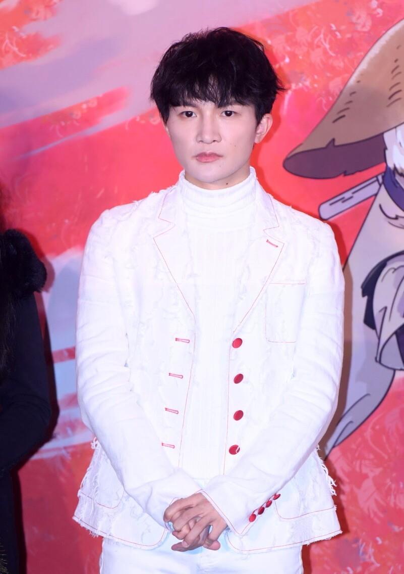 周深|得罪撒贝宁,怒怼贾乃亮?周深被骂“不男不女”的幕后真相