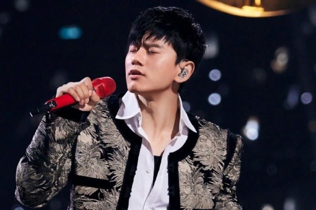 飘雪的日子来看你|网曝芒果台小年夜春晚阵容,多位顶流艺人加盟,两大收视王牌回归