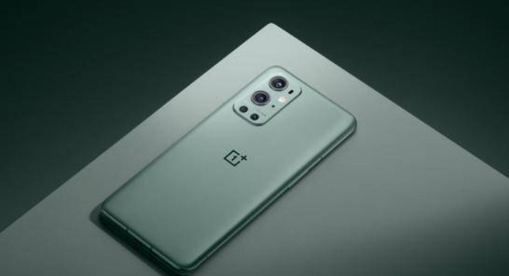 华为|对标三星,一加10Ultra晋升机皇,4nm芯+哈苏影像,副屏是亮点