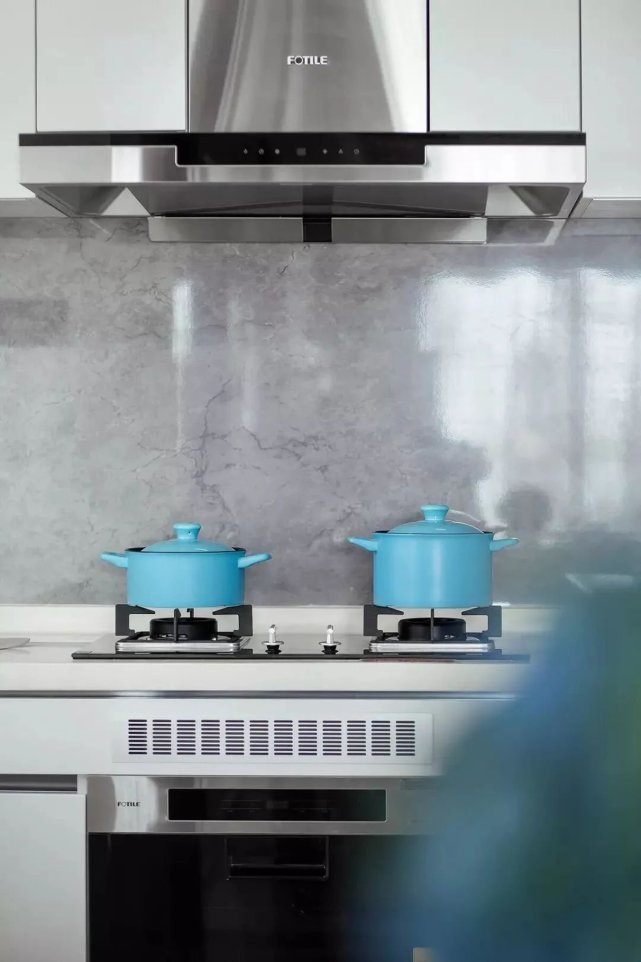 110平中式风三居室，有一种华丽与禅意气质