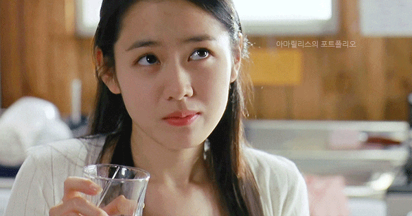 全麦面包 女人不能干,孙艺珍36岁了靠这方法保湿补水擒获小奶狗丁海寅