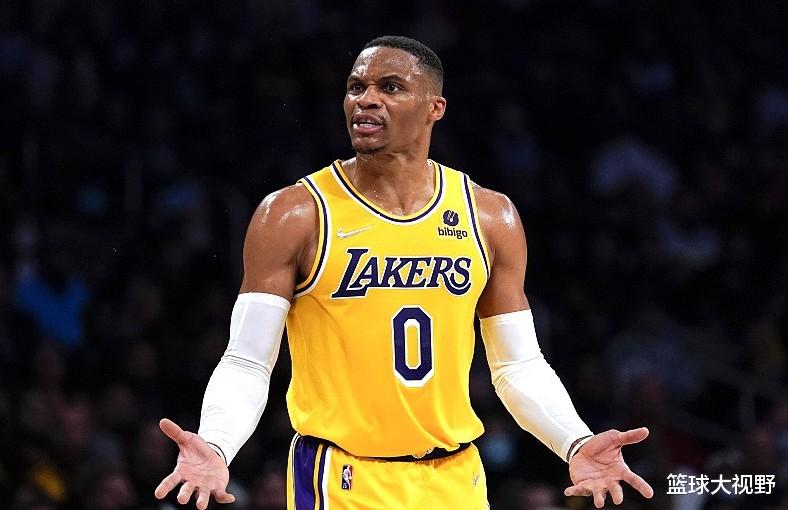 三双|超越威少，甩开哈登，NBA新的三双纪录诞生了