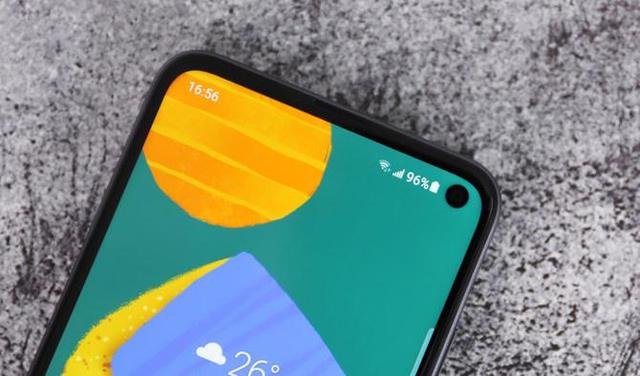 苹果|三星终于发力！6400万像素+1T拓展+骁龙芯，128GB售价相当亲民