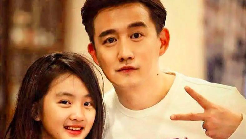 黄磊|开放式教育失败了？黄多多穿衣再遭网友吐槽，拜托！别瞎操心了