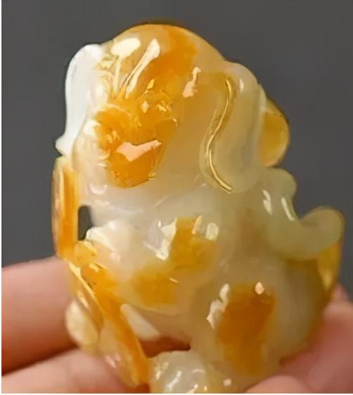 翡翠|文玩十二生肖翡翠寓意