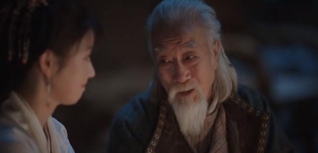 卿卿日常|《卿卿日常》:李薇最强保护神上线,六少主以后可得仔细他的皮了