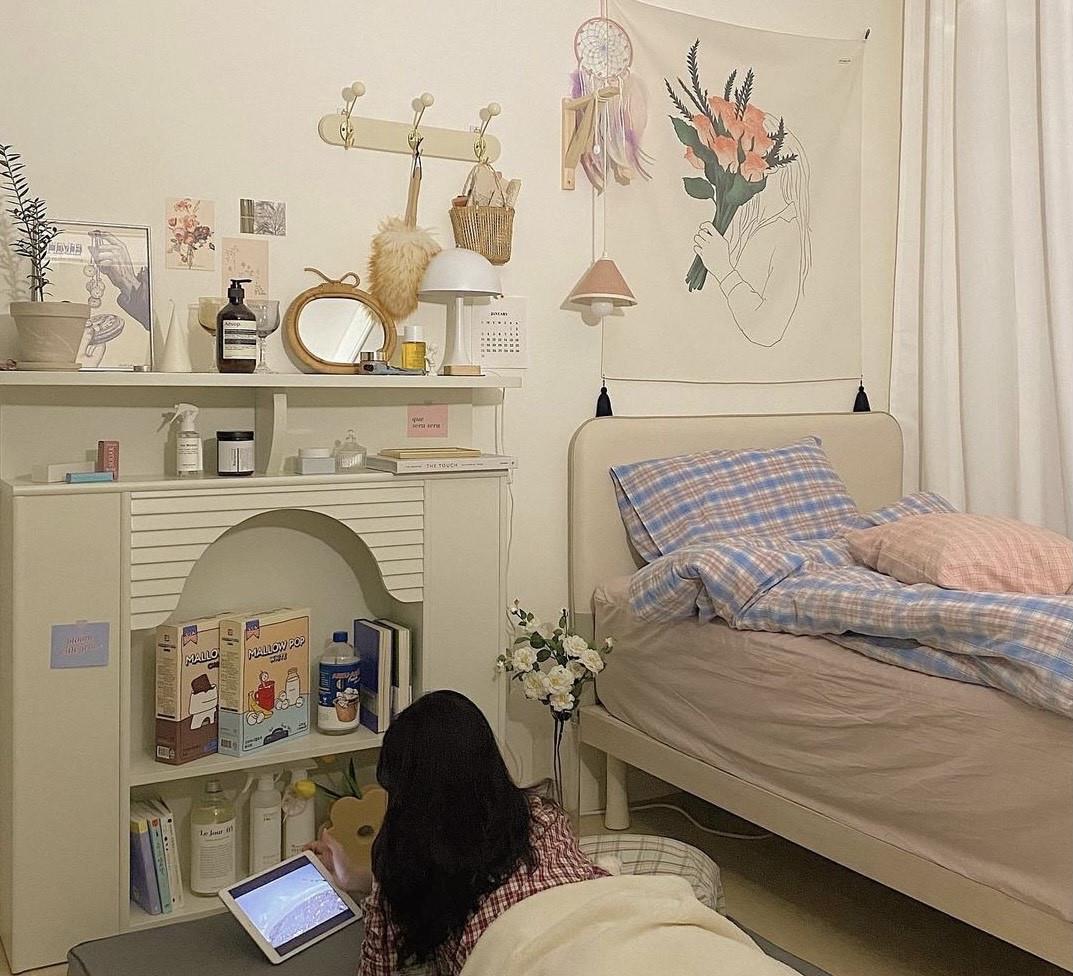 韩国女主的精致一人居,她把家布置得精致唯美,堪比韩剧中的场景