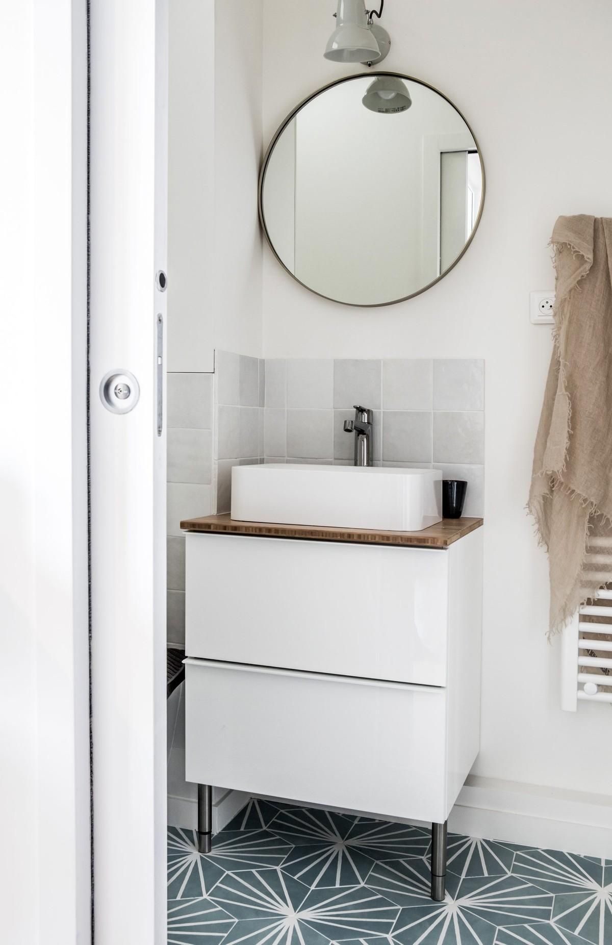 39岁阿姨的独居生活，住在29㎡的蜗居里，自由自在真幸福