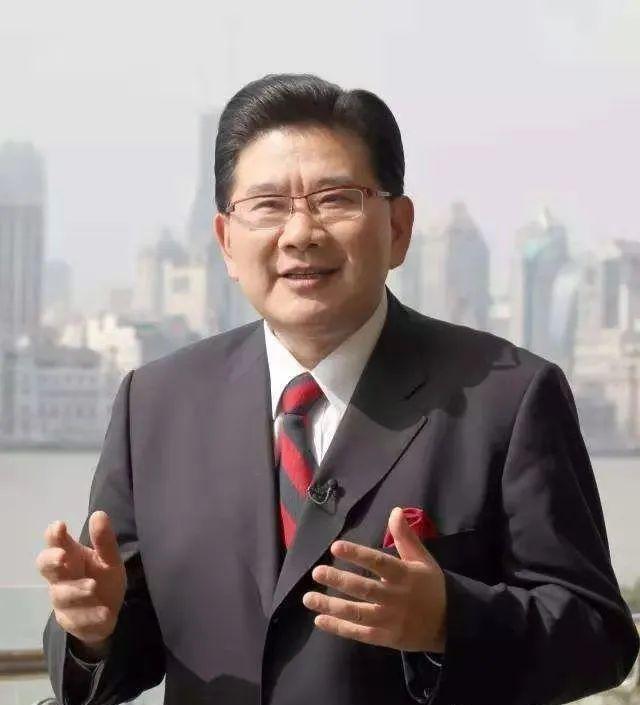 方琼|冠军无人识?方琼力压撒贝宁孟非金声奖夺冠,尼格买提曾是搭档?