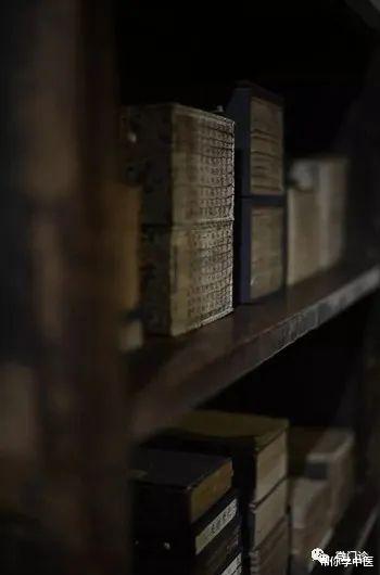 耳鸣|耳鸣,因为肝不净!讲一张实战方,清肝热,潜肝阳,肝净耳不鸣