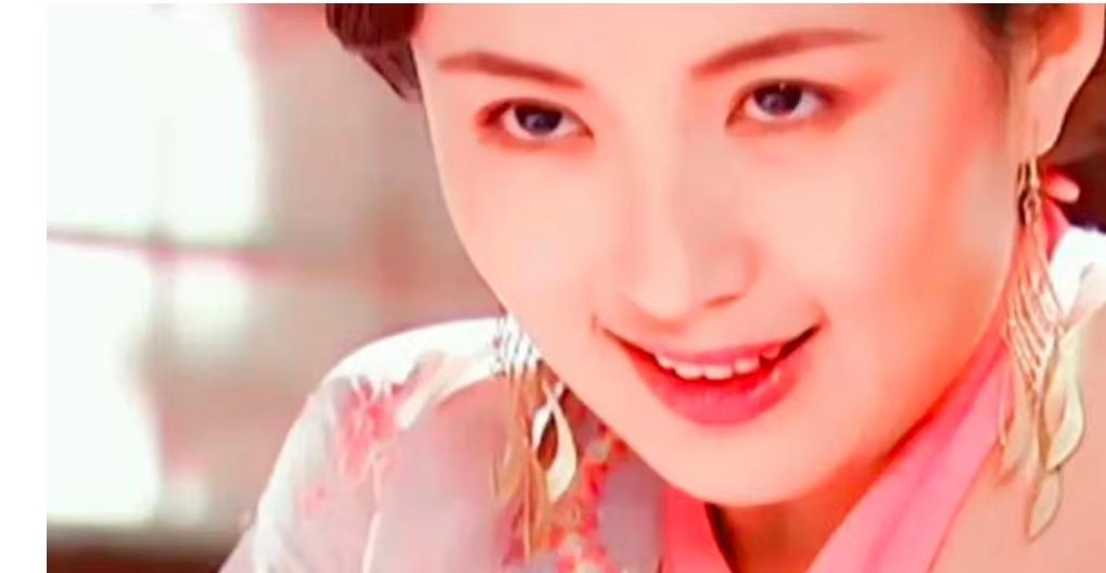 龚俊|同为疯批美人，把杨舒童和龚俊谢霆锋放一起，差距就出来了