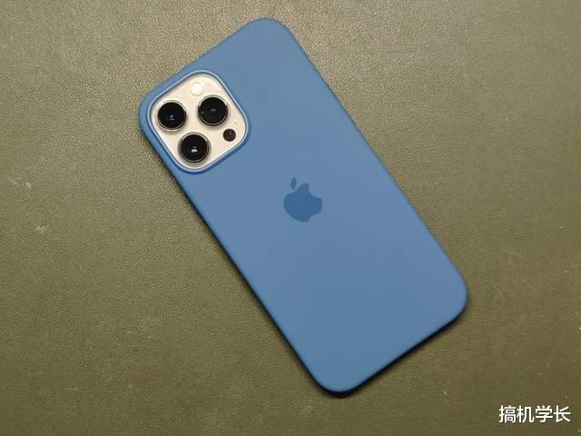 手机浏览器|还有人不知道,为什么安卓手机会越用越卡,而苹果手机就不会?