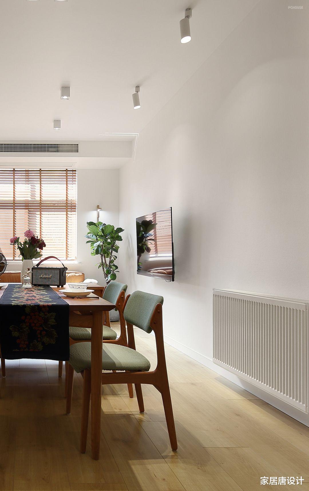 94平的复式风三居,暖意迎面袭来,温暖无处不在