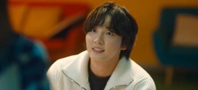 宋江|昔日少女大肿脸变猪刚鬣，韩国是空气中弥漫着酵母吧