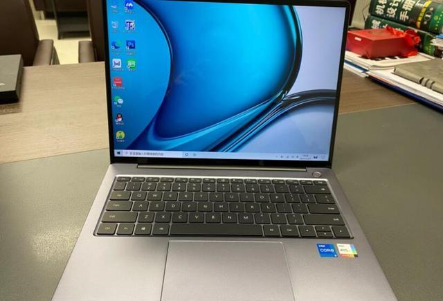 笔记本电脑|华为笔记本电脑怎么样?建议买吗?小编亲身使用揭晓