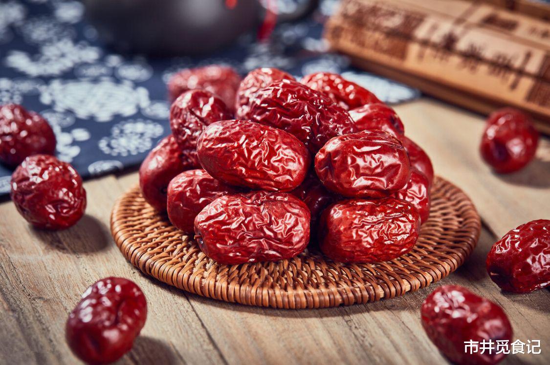 腰椎间盘突出|5种红枣做的零食,女士记得多囤点,好吃还养人,别舍不得花钱