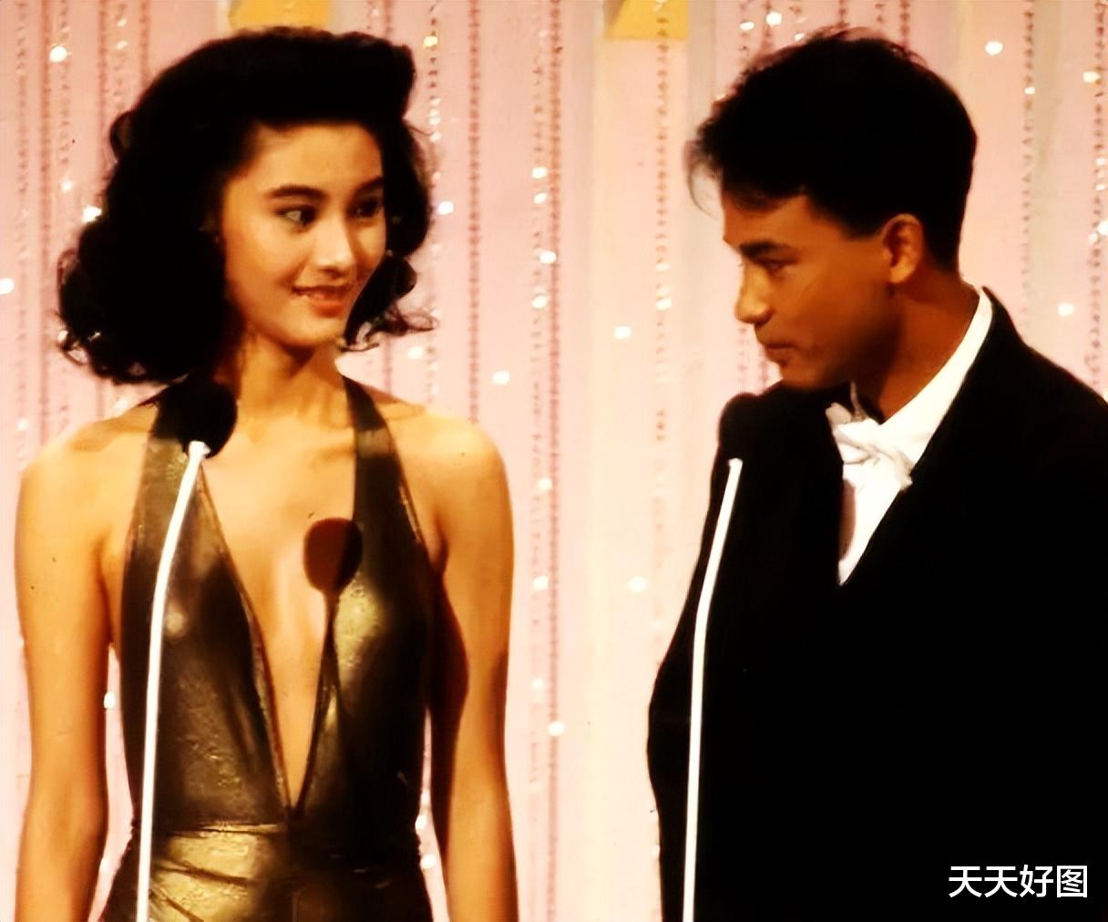 李嘉欣|劫后余生,52岁李嘉欣大秀比基尼靓照,曾住ICU两天特护