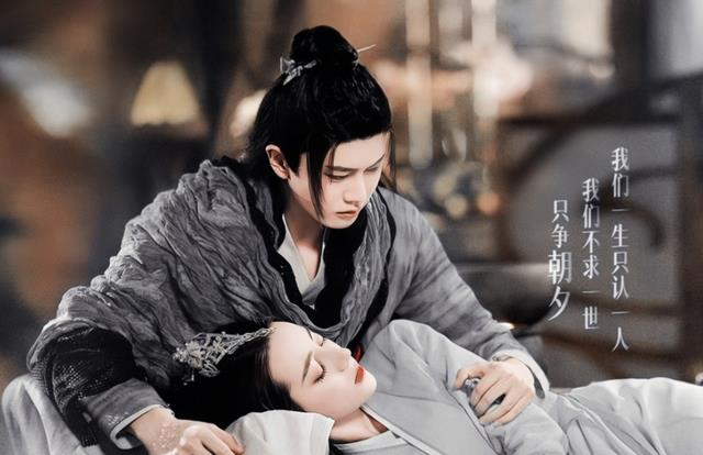 迪丽热巴|《与君》被《特战荣耀》反超，不怪热巴任嘉伦，只怪平台吃相难看