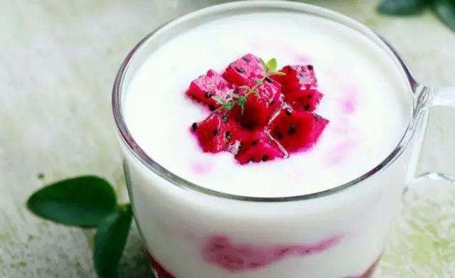 火龙果|火龙果是女性“不老果”,果皮的功效更神奇,可惜很多人都扔掉了