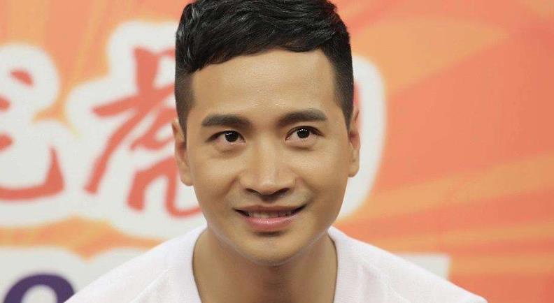 陈山聪|4位被富婆“玩完就弃”的男星，长得帅一样被甩，软饭不好吃！