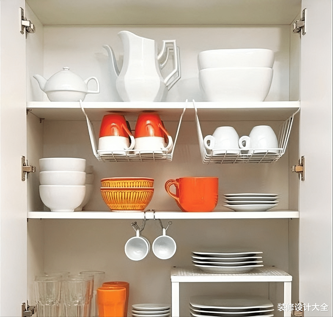 厨房不再脏乱差!邻居教我7个收纳绝招,搞卫生再也不用搞到哭了!